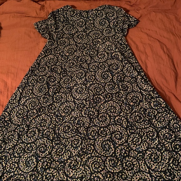 Lularoe XXS Carly dress, multicolor swirl pattern - Picture 5 of 8